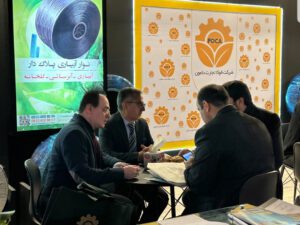معلومات عنا 12 تصویر فوکا دامون در نمایشگاه بینالمللی 1403 بهمن ماه 7
